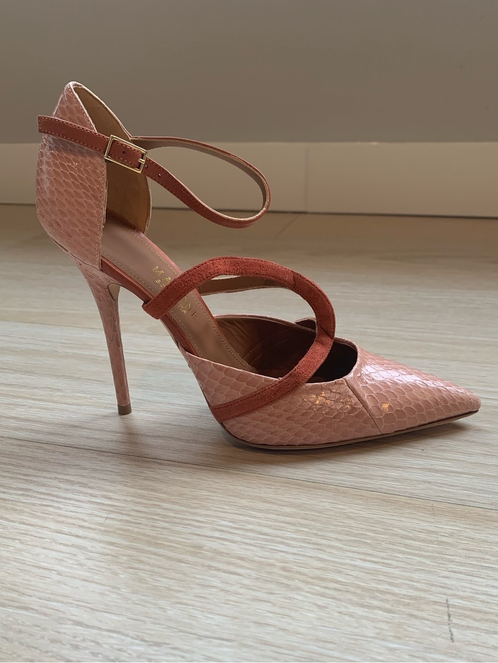 Malone Souliers Pink and Red Veronica Snakeskin and Leather Pump NWT Size 40 IT